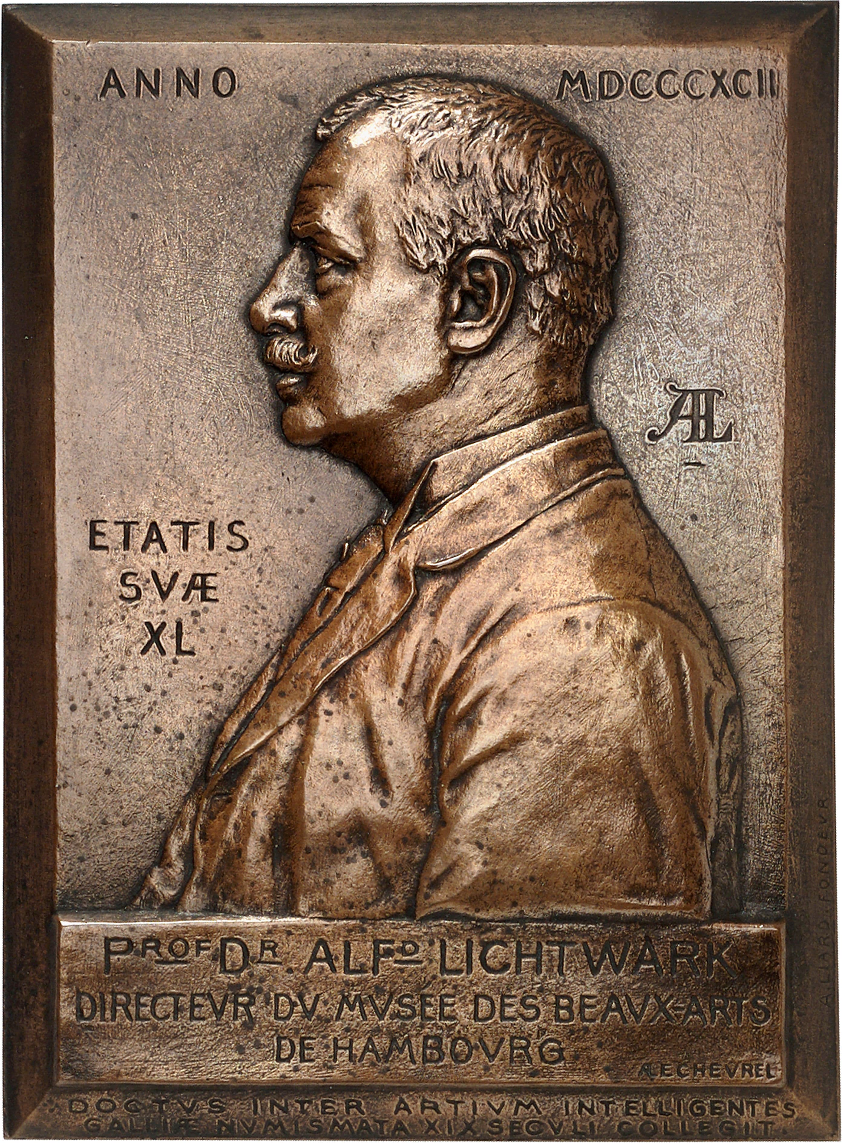 Alfred Lichtwark als Förderer der Medaillenkunst_Alphonse Lechevrel_Foto B.SeifertLübke+WiedemannGermany.jpg